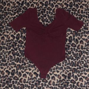 Burgundy bodysuit size M